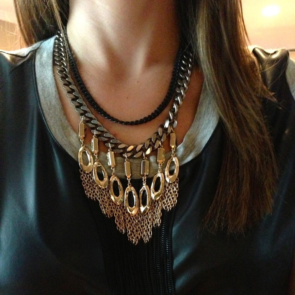 Stella & Dot | Retired Hematite Black & Gold Lilith Fringe Statement Nec… - Picture 9 of 10